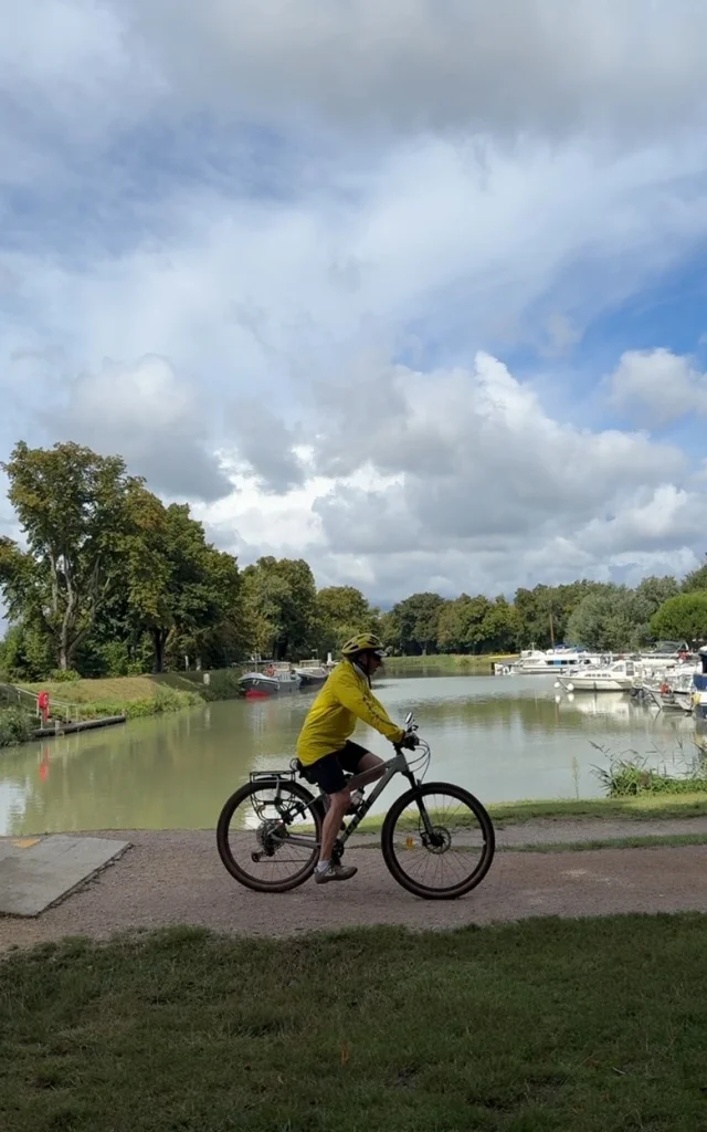 Velo port canal @ montauban tourisme