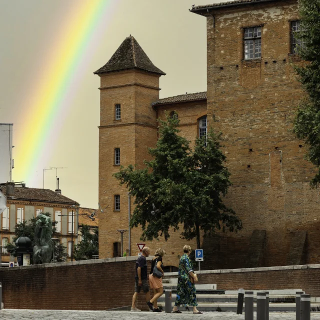 Europe, France, Occitanie, Midi-Pyrénées, Tarn-et-Garonne, Montauban, place des Fontaines, // Europe, France, Occitanie, Midi-Pyrenees, Tarn-et-Garonne, Montauban, Fontaines square,